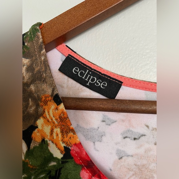 Eclipse Floral Skater Dress - Picture 8 of 9